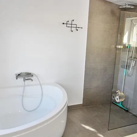 Hébergement de vacances Rask - 3km From The Sea By Interhome Allinge-Sandvig